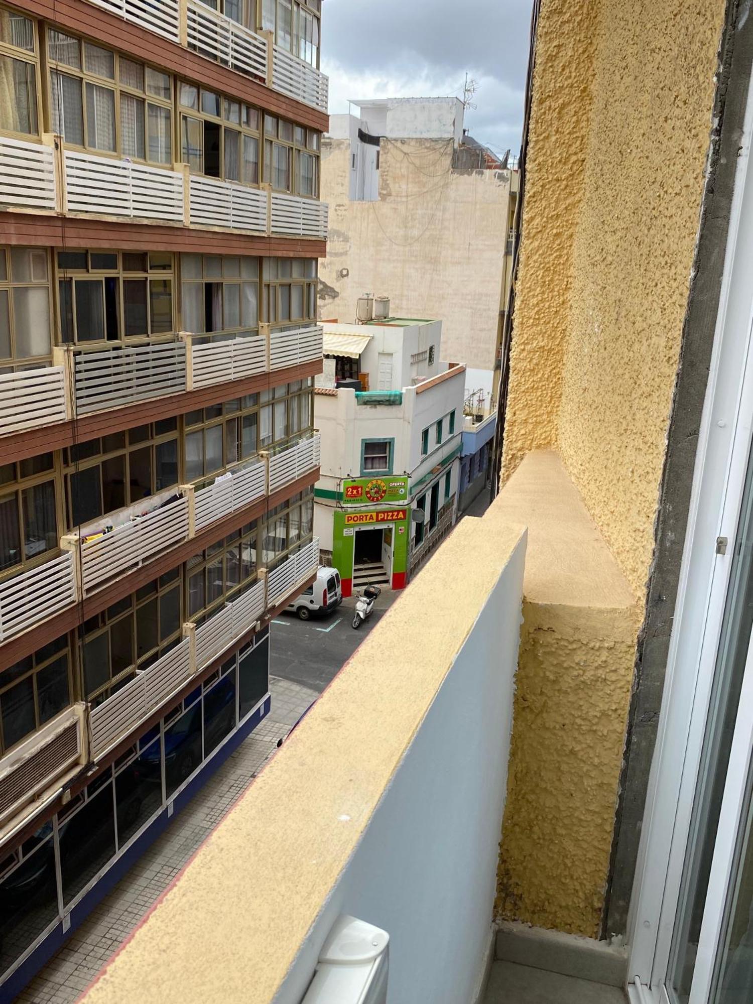 Apartament With Small Balcony